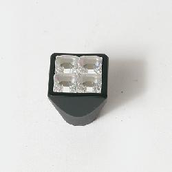 TAK002